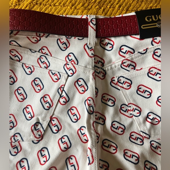 Authentic GUCCI belt - Picture 5 of 7